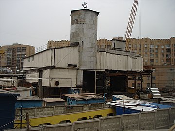 Москва, 2007 год. Строительная шахта строящейся закрытым способом станции глубокого заложения «Достоевская»
