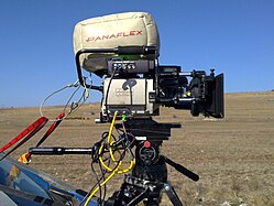 Профессиональный киносъёмочный аппарат Panaflex Platinum (США)