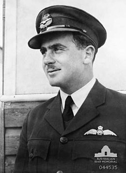 Капитан авиации Билл Ньютон, ок. 1942—1943 гг.