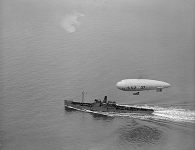 Дирижабль SS class и минный заградитель