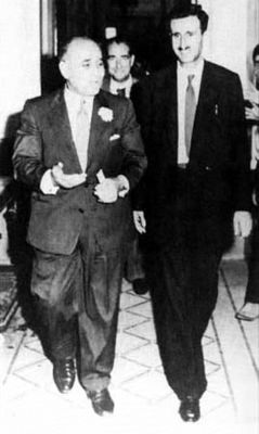 Саиб Салам (слева) и Камаль Джумблат (справа) (1958)