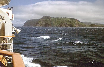 Вид на остров Шикотан, 1990
