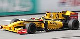 Болид Формулы-1 Renault F1 с логотипом LADA на борту, 2010.