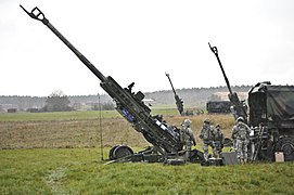 155-мм гаубица M777[5]