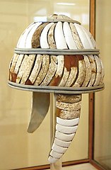 Шлем из клыков кабана, Кносс 1450 - 1400 гг. до н. э.
