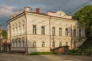 Городская библиотека им. К. Т. Хлебникова