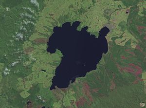 Озеро Таупо окончательно сформировалось в результате извержения одноименного вулкана