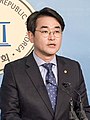 Пак Ён Джин, член Национального собрания