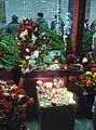 Цветы и свечи на станции «Парк культуры»