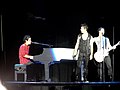 Jonas Brothers на концерте, презентация фильма Camp Rock 2: Отчётный концерт в 2010 году.