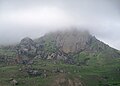 Туманные вершины горы Бешбармаг
