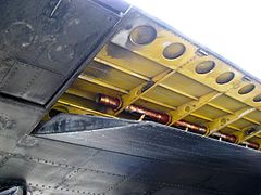 Щитовой закрылок Avro Lancaster