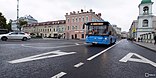 Автобус маршрута М9 на ул. Сретенка в Москве