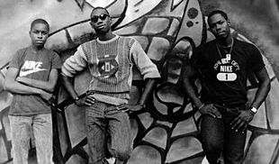 Boogie Down Productions в 1986 году. Слева направо: D-Nice, KRS-One и Scott La Rock