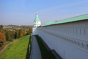 Иноплеменничья башня - внешняя сторона