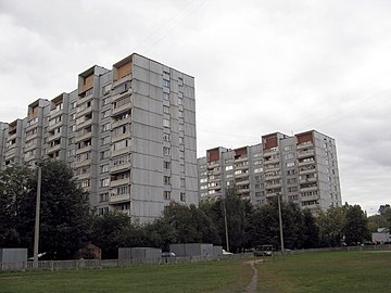 Типовые дома на улице Довженко