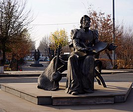 Памятник ашугу Саят-Нова в Гюмри