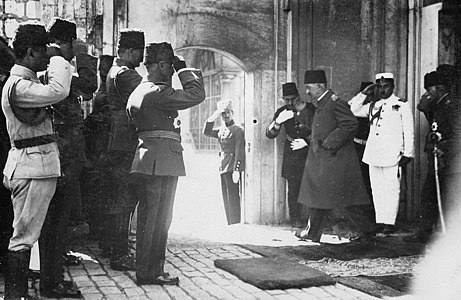 Отъезд Мехмета VI, последнего Султана Османской Империи, 1922