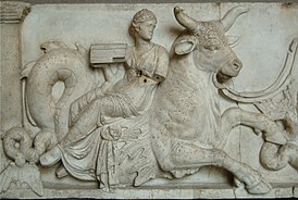 Нереида на быке (II век до н.э.)