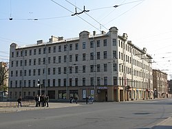 Угол улицы Жукова и Кондратьевского проспекта (архитектор Ф. А. Лыхин, 1911 год)