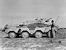 Sd.Kfz. 233 справа, модификация с короткоствольной пушкой 7,5 cm K 37 (Sf)