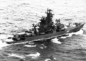 Ракетный крейсер «Вице-адмирал Дрозд» в 1986 году