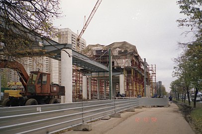 Строительство, октябрь 2002