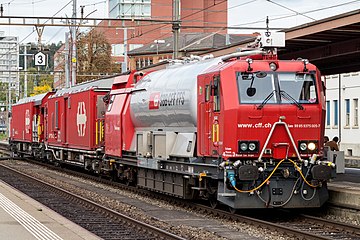 Пожарный дизель-поезд на базе грузового дизель-поезда CargoSprinter. Дизельные двигатели расположены под рамами вагонов