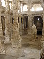 Ранакпурский джайнский храм в Индии