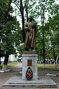 Памятник Щорсу в Клинцах (установлен в 1952 году)