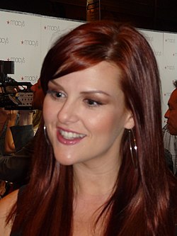 Сара Рю в 2010 году