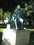 Памятник в Риме (скульптор Ю. Орехов)
