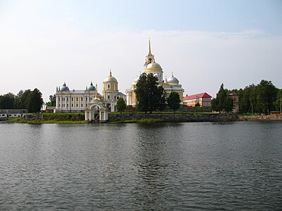 Озеро Селигер, Нило-Столобенская пустынь