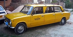 Лимузин Lada на Кубе