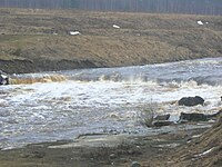 Тосненский водопад во время половодья. 15 апреля 2009 г.