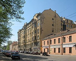 Улица Академика Лебедева у дома № 12