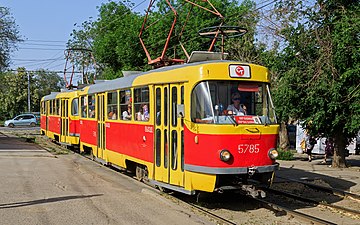 Сдвоенный состав Tatra T3 № 5785