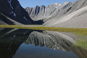 Ледниковое озеро в долине Оола (англ. Oolah valley)