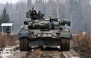 Т-80У 4-й гв. отбр во время занятий в ходе оперативно-специального сбора с офицерами Главного командования Сухопутных войск РФ. 2011 год.