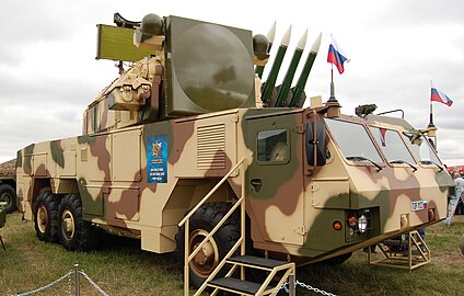 ЗРК Тор-М2К (9К332МК) на МАКС-2009, новое шасси