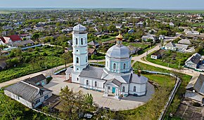 Вид на село и старообрядческую Казанскую церковь