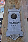 Мемориальная плита в память Владислава Сырокомли в Костёле Тела Господня в Несвиже (установлена к 40-летию со дня его смерти)