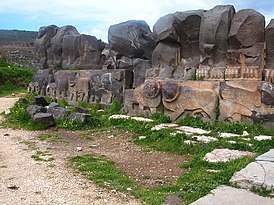 Руины храма Айн-Дара