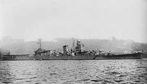 Лёгкий крейсер «Оёдо» в 1943 году