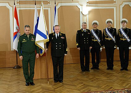 Церемония вручения адмиралу Владимиру Королёву штандарта Главнокомандующего ВМФ. Североморск, 18 апреля 2016 г.