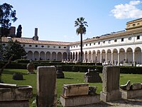 Кьостро бывшего картезианского монастыря в музее Терм Диоклетиана