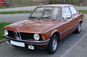 Седан BMW 316