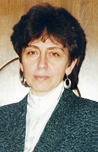 И. Е. Лозовая (фото 2001 г.)