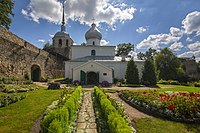 Никольская церковь с колокольней