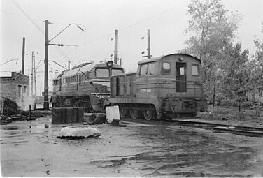 ТГМ1-861 на манёврах в локомотивном депо станции Уссурийск, 1977 год